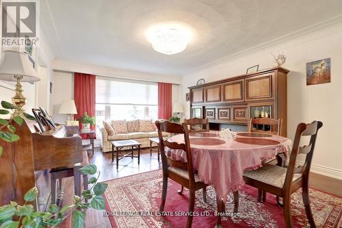 163 Bendamere Avenue, Hamilton, ON - Indoor Photo Showing Dining Room