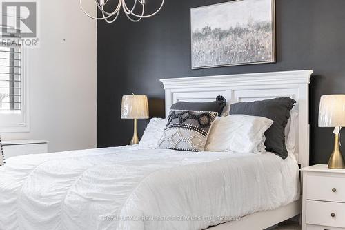 290 Beasley Terrace, Milton, ON - Indoor Photo Showing Bedroom