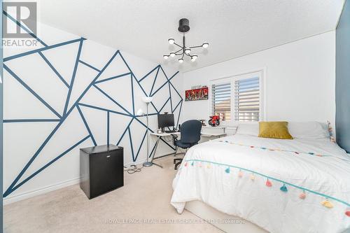 290 Beasley Terrace, Milton, ON - Indoor Photo Showing Bedroom