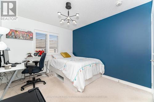 290 Beasley Terrace, Milton, ON - Indoor Photo Showing Bedroom