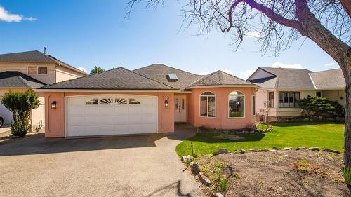 573 Spruceview Place  Kelowna, BC V1V 1S7