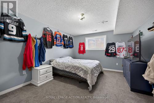 14 Max Webster Road, Brantford, ON - Indoor Photo Showing Bedroom