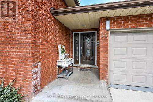 14 Max Webster Road, Brantford, ON - Outdoor With Exterior