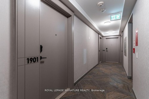 1901B-4655 Metcalfe Avenue, Mississauga, ON - Indoor Photo Showing Other Room