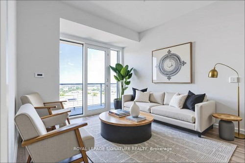 1901B-4655 Metcalfe Avenue, Mississauga, ON - Indoor Photo Showing Living Room