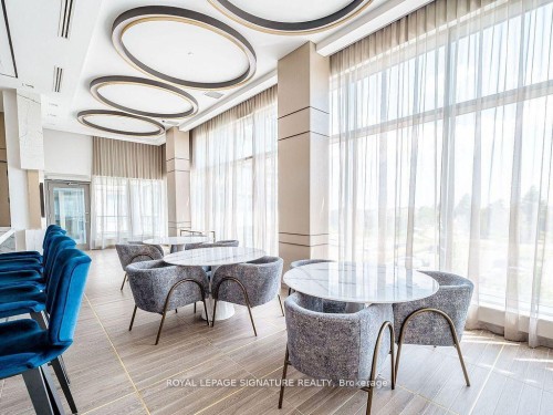 1901B-4655 Metcalfe Avenue, Mississauga, ON - Indoor Photo Showing Dining Room