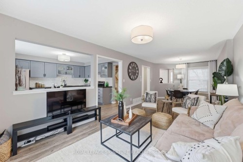 52 Seaboard Gate, Whitby, ON - Indoor Photo Showing Living Room