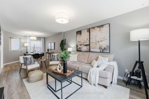 52 Seaboard Gate, Whitby, ON - Indoor Photo Showing Living Room