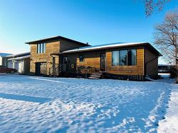 244 Centennial Crescent  Melita, MB R0M 1L0