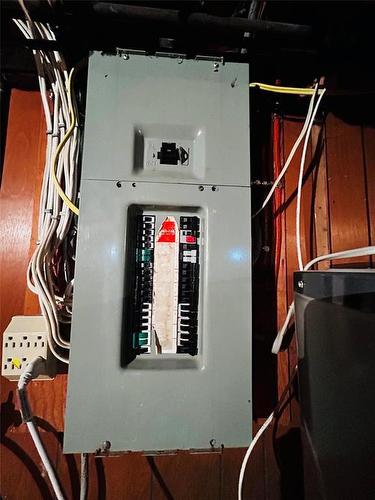 244 Centennial Crescent, Melita, MB - Indoor