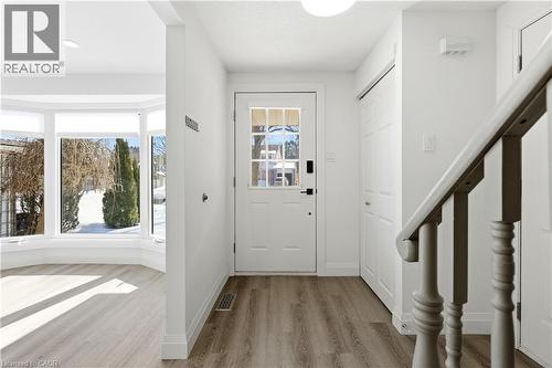 16 Thornbush Crescent, Waterloo, ON - Indoor Photo Showing Other Room