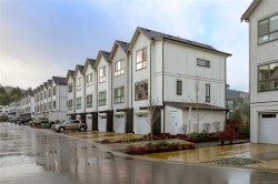 1024 Boxcar Close  Langford, BC V9B 0Y4