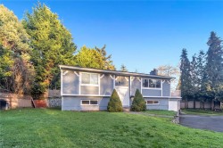 1418 McKenzie Ave  Saanich, BC V8N 1A1