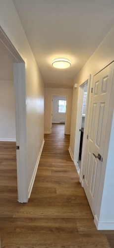 Mud Room - 2324 Boul. Keller, Montréal (Saint-Laurent), QC - Indoor Photo Showing Other Room