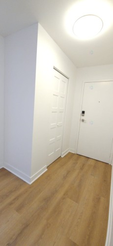 Entry - 2324 Boul. Keller, Montréal (Saint-Laurent), QC - Indoor Photo Showing Other Room