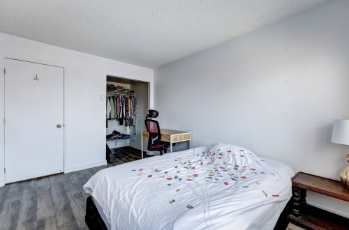 Master Bedroom - 302-2540 Rue St-Antoine O., Montréal (Le Sud-Ouest), QC - Indoor Photo Showing Bedroom