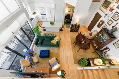 Ph4-112 King Street E, Hamilton, ON - Indoor Photo Showing Other Room