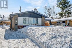 2160 LAMBETH WALK  Ottawa, ON K2C 1G1