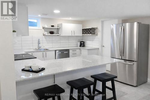 2160 Lambeth Walk, Ottawa, ON - Indoor Photo Showing Kitchen With Upgraded Kitchen
