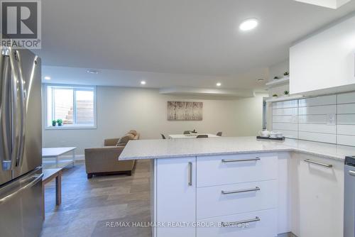 2160 Lambeth Walk, Ottawa, ON - Indoor Photo Showing Kitchen
