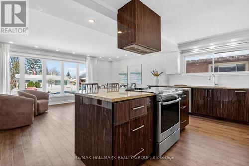 2160 Lambeth Walk, Ottawa, ON - Indoor Photo Showing Kitchen With Upgraded Kitchen