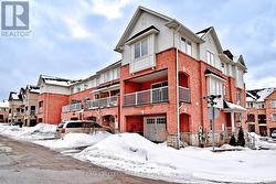 21 HESKETH ROAD  Ajax, ON L1Z 0K6