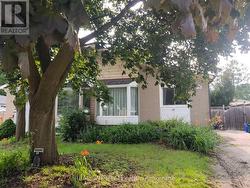 349 BROWNDALE CRESCENT  Richmond Hill, ON L4C 3J3