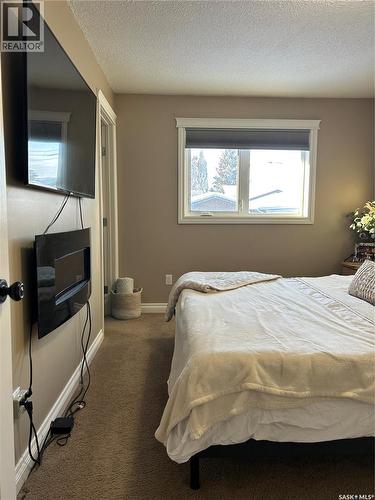 816 8Th Avenue, Rosthern, SK - Indoor Photo Showing Bedroom