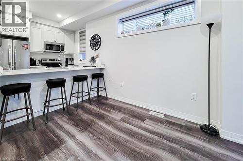 575 Woodward Avenue, Hamilton, ON - Indoor Photo Showing Kitchen