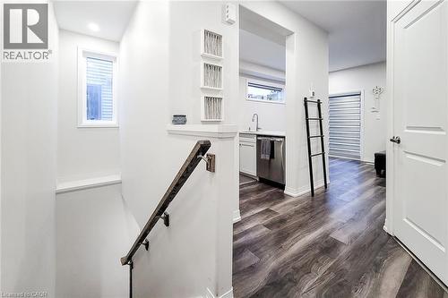 575 Woodward Avenue, Hamilton, ON - Indoor Photo Showing Other Room