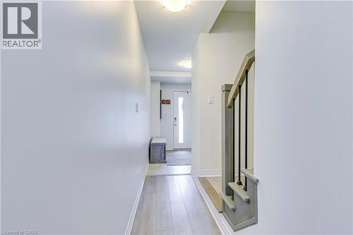 51 Sparrow Avenue Unit# 90, Cambridge, ON - Indoor Photo Showing Other Room