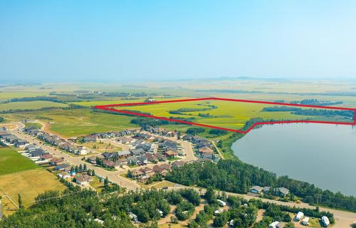 5901-50 Avenue, Innisfail, AB 