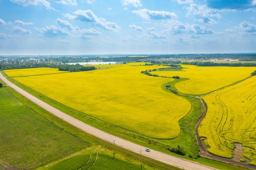 5901-50 Avenue, Innisfail, AB 