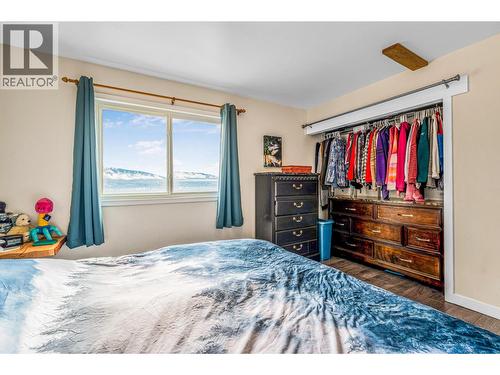 494 Killarney Way, Vernon, BC - Indoor Photo Showing Bedroom