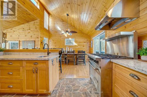587 Centre Road, Mckellar, ON - Indoor Photo Showing Kitchen