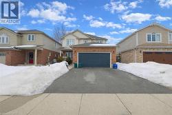 469 DANSBURY Drive Unit# UPPER  Waterloo, ON N2K 4L1