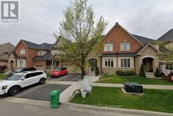 46 NAPERTON DRIVE  Brampton, ON L6R 0Z7