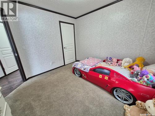 151 2Nd Avenue, Bengough, SK - Indoor