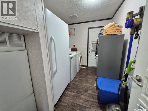 151 2Nd Avenue, Bengough, SK - Indoor