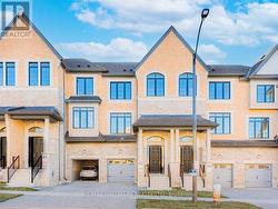 43 GILLIVARY DRIVE  Whitby, ON L1P 0C9