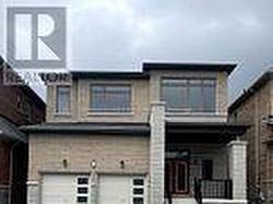 913 REXTON DRIVE  Oshawa, ON L1L 0V1