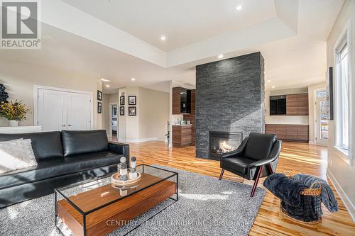 6470 Apple Orchard Road, Ottawa, ON - Indoor Photo Showing Living Room With Fireplace