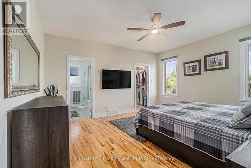 6470 Apple Orchard Road, Ottawa, ON - Indoor Photo Showing Bedroom
