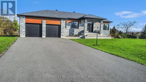 6470 Apple Orchard Road, Ottawa, ON - Outdoor