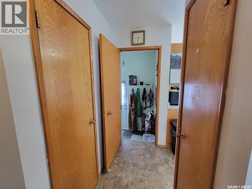 102 Jubilee Bay, Unity, SK - Indoor Photo Showing Other Room