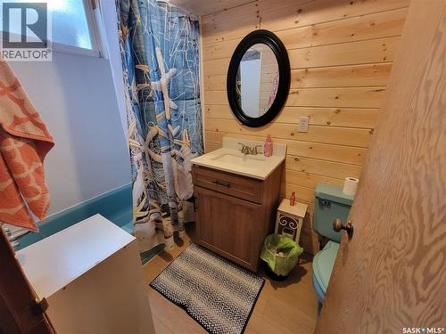 102 Jubilee Bay, Unity, SK - Indoor Photo Showing Bathroom