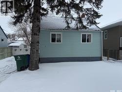 1329 G AVENUE N  Saskatoon, SK S7L 2A6