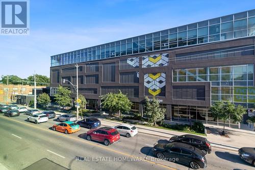 207 - 150 Logan Avenue, Toronto, ON - Outdoor