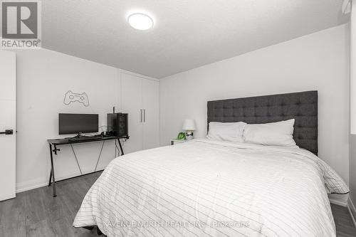 2007 Tawney Road, Ottawa, ON - Indoor Photo Showing Bedroom