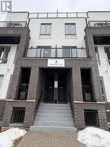 203 - 3 Bancroft Lane, Richmond Hill, ON - Outdoor With Exterior